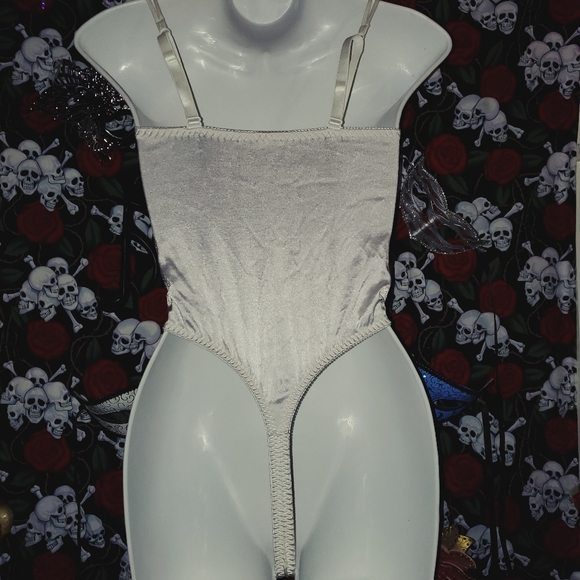 ❤VNTG EUC VS Whitw Lace & Satin Bodysuit/Bustier Extreme Pushup 36D❤ - Picture 12 of 16